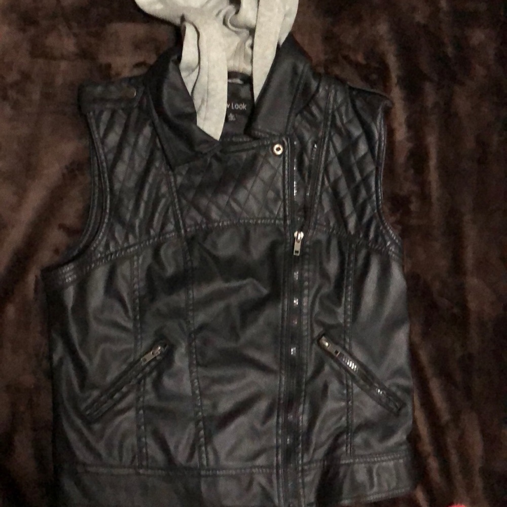 NWOT black vest